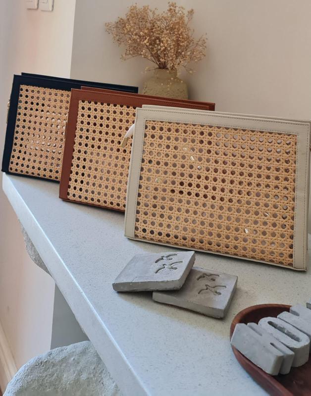Vérde Clutch