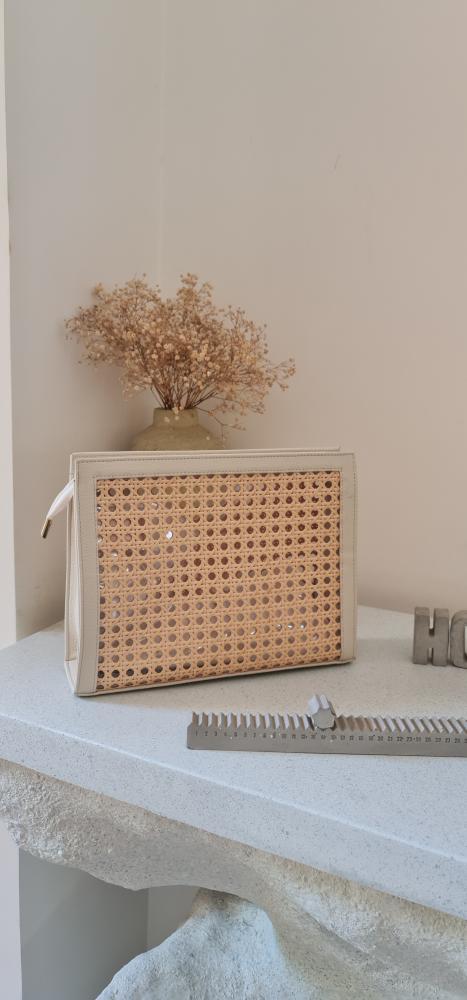 Vérde Clutch